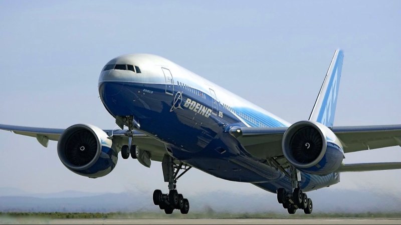 Боинг 777 двухэтажный