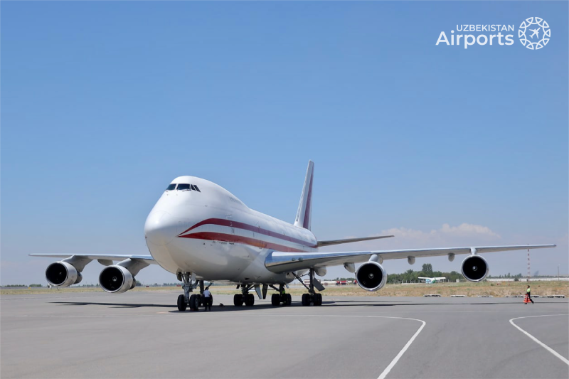 Аэропорт Якутия Боинг 747