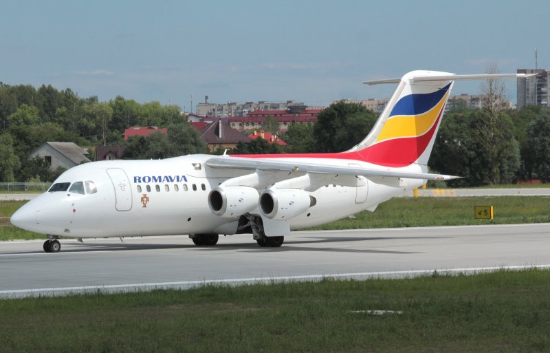 Avro rj85