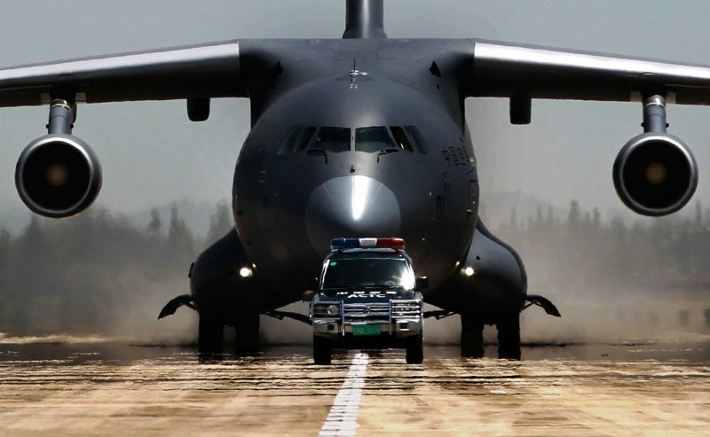 Грузовой самолет y-20