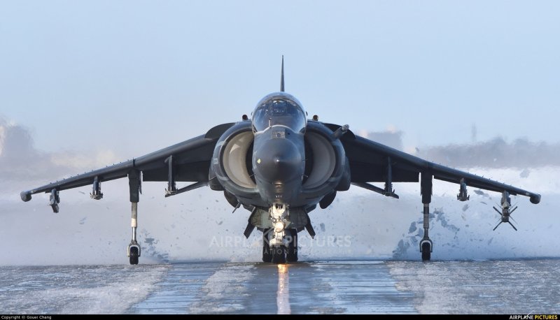 MCDONNELL Douglas av-8b Harrier II фото