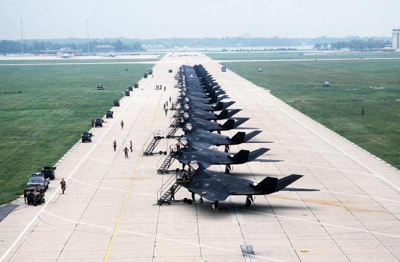 F-117 на авианосце