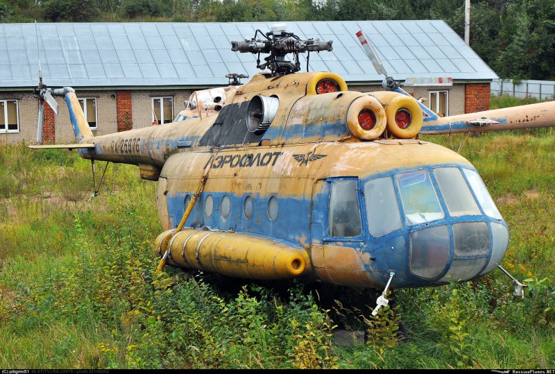 Старый вертолет
