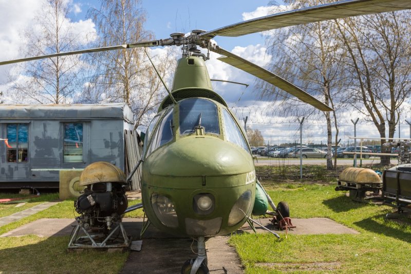 Ми-1 вертолёт