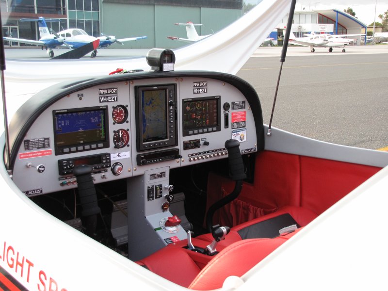 Piper Sport ra-1381g кабина