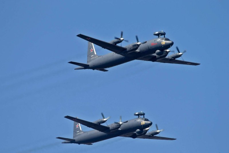 Российский противолодочный самолет ил-38