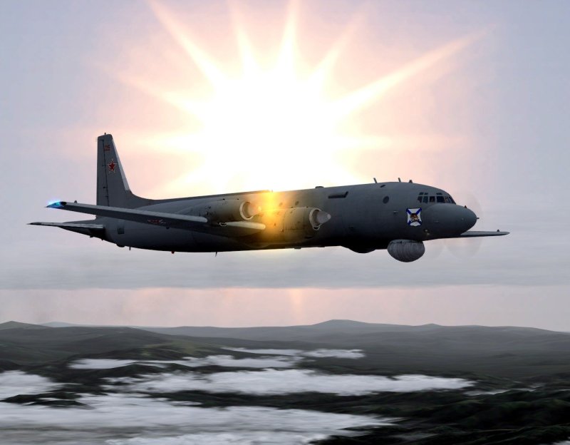 Ил-38 самолёт над морем