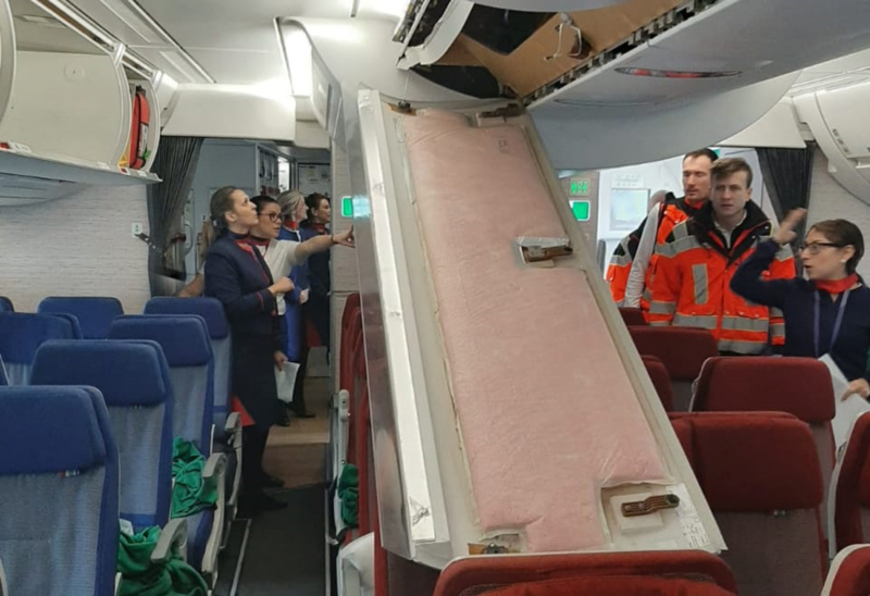 Аэробус а320 багажные полки