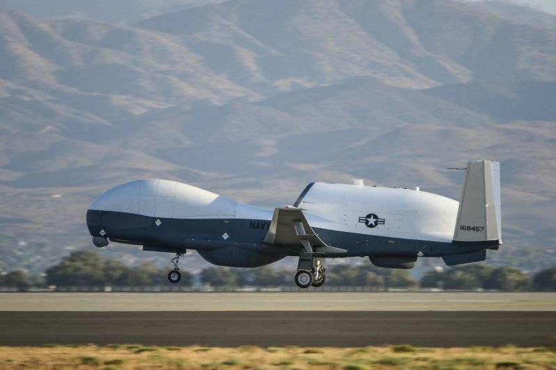 Northrop Grumman mq-4c Triton