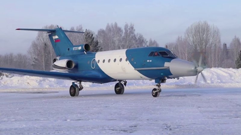 Як-40 СИБНИА летающая лаборатория