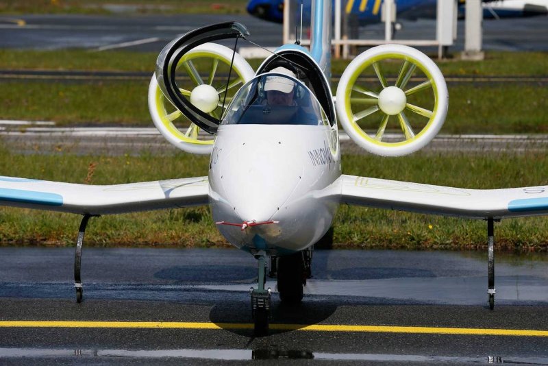 Электросамолет Airbus