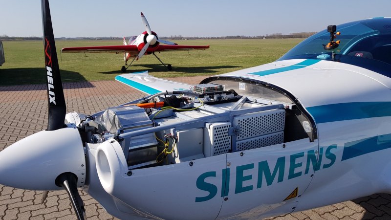 Электросамолет Siemens