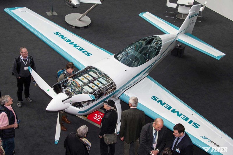 Электросамолет Siemens