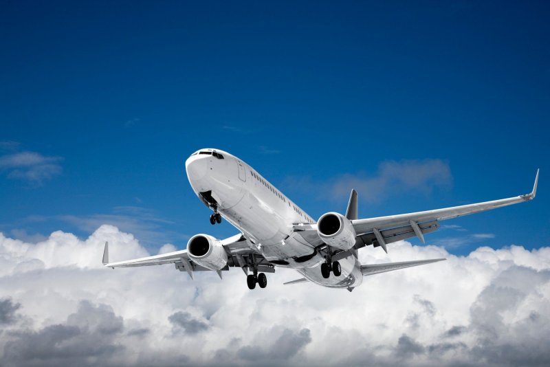 Боинг 777 вид снизу