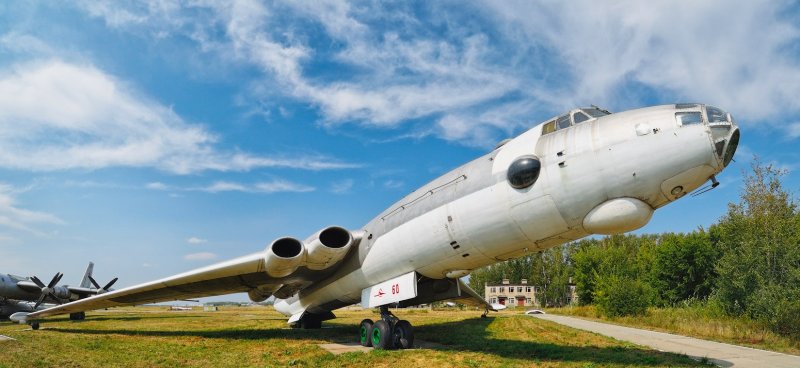 Самолет Мясищев м4