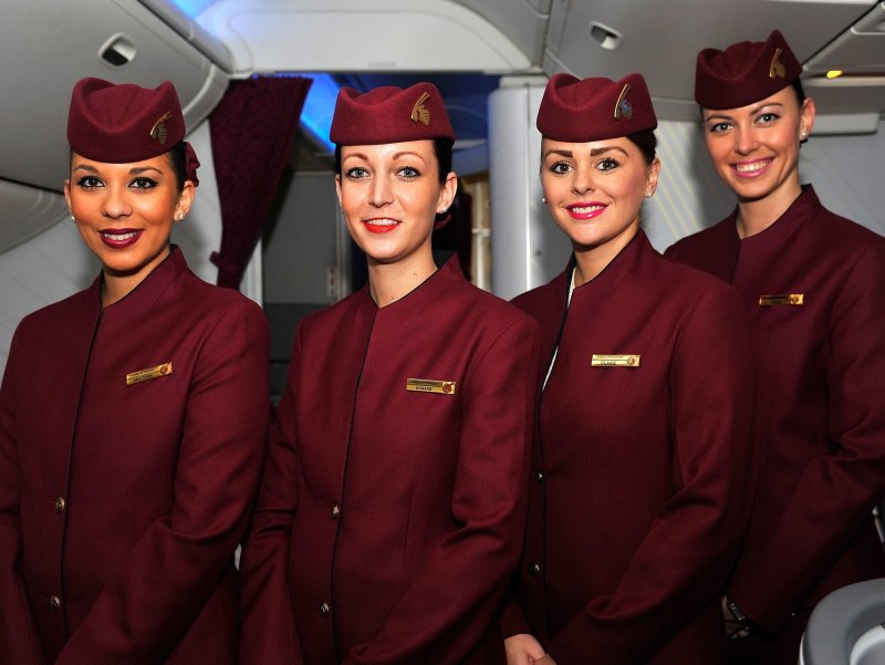 Форма Qatar Airways бортпроводников