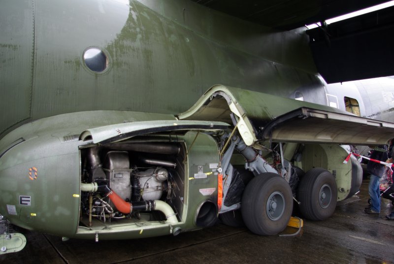 Самолёт c160 Transall