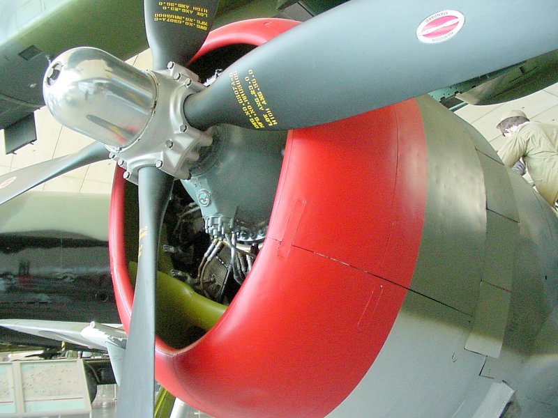 P 47 Thunderbolt турбокомпрессор