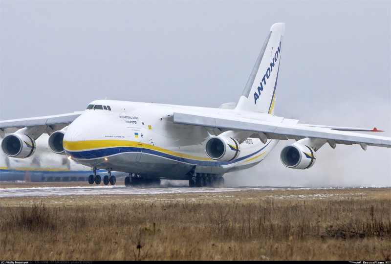 АН-124 Руслан украинский