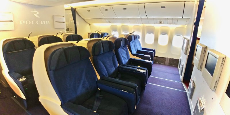 Боинг 777 двухэтажный салон