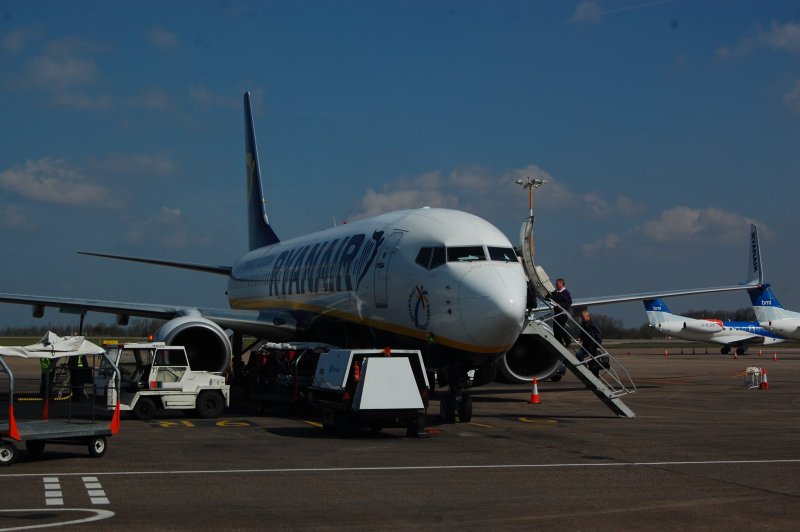 Boeing 737 1000 крен