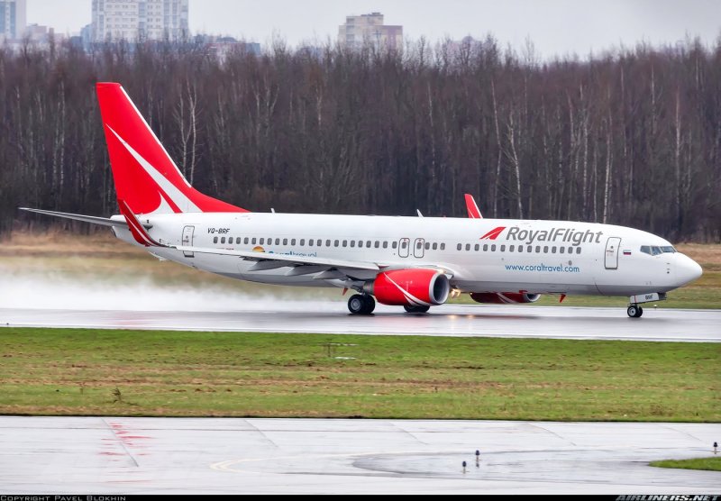 Боинг 737 Royal Flight