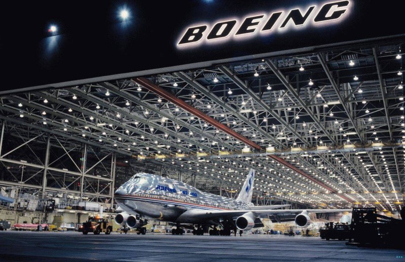 Завод Боинг 747
