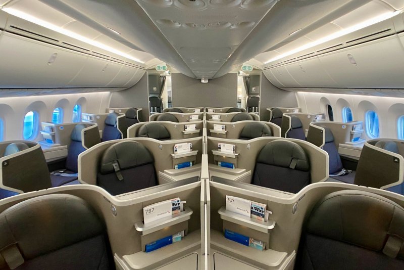 Boeing 787-900 салон