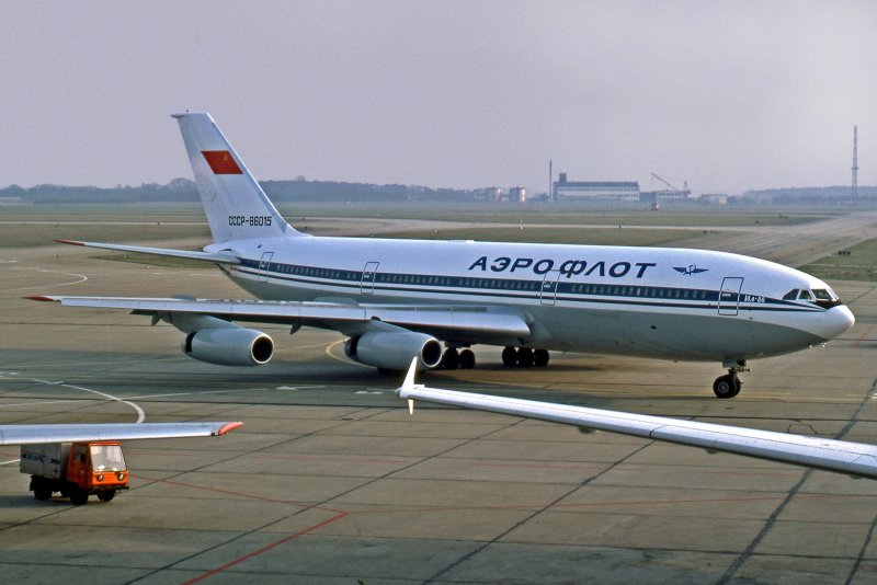 Ил-86 пассажирский самолёт