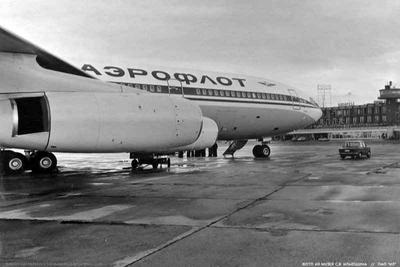 Пассажирский лайнер ил 86