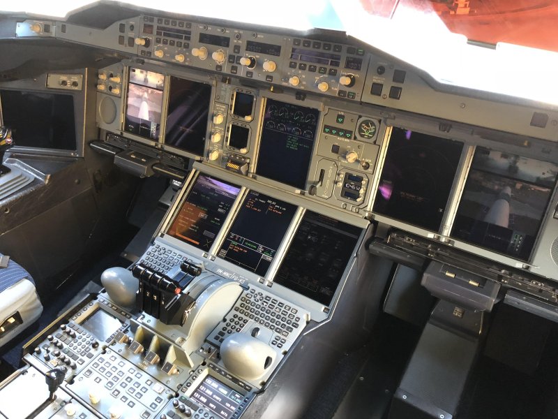Кабина пилотов Аэробус 380
