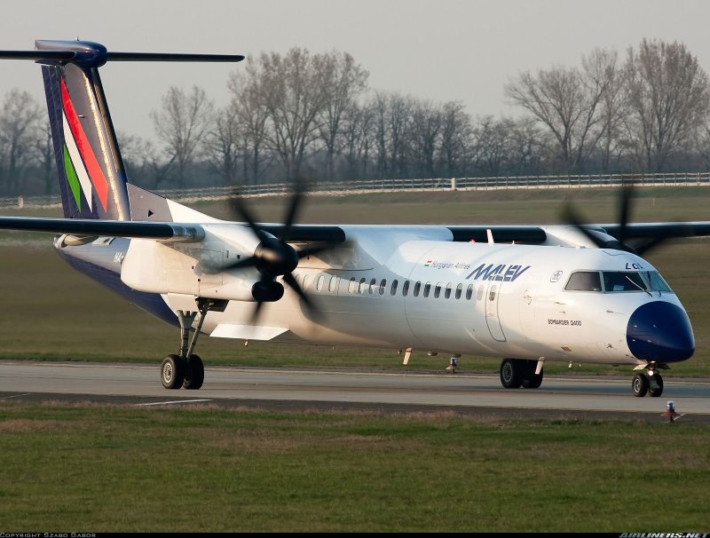 Bombardier q400 Аврора