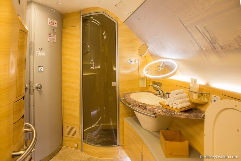 А380 Эмирейтс кабина