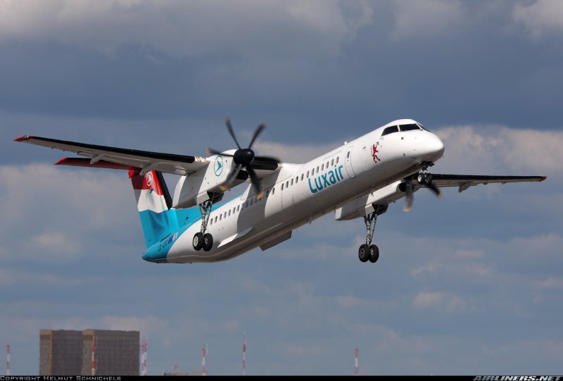 Бомбардье DHC-8-400
