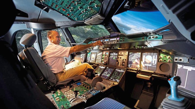 Кабина пилота Боинг а 380