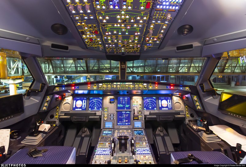 Airbus a330neo кабина