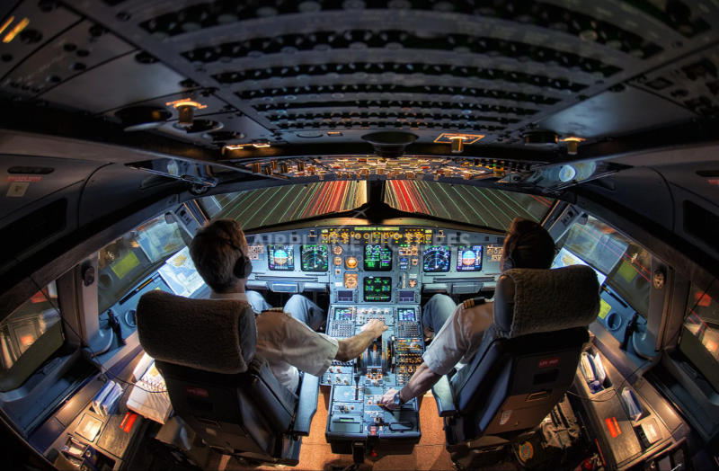 Аэробус а321 кабина пилотов