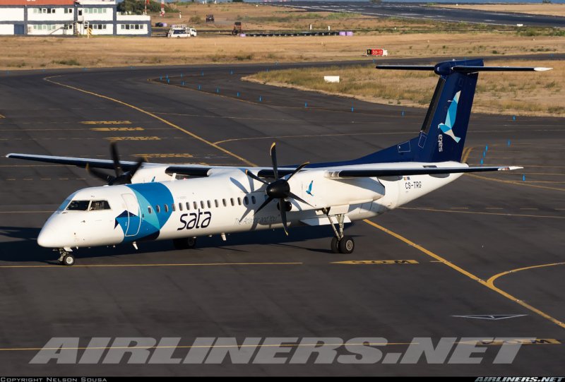 Bombardier DHC 8-q400 винтовой самолет