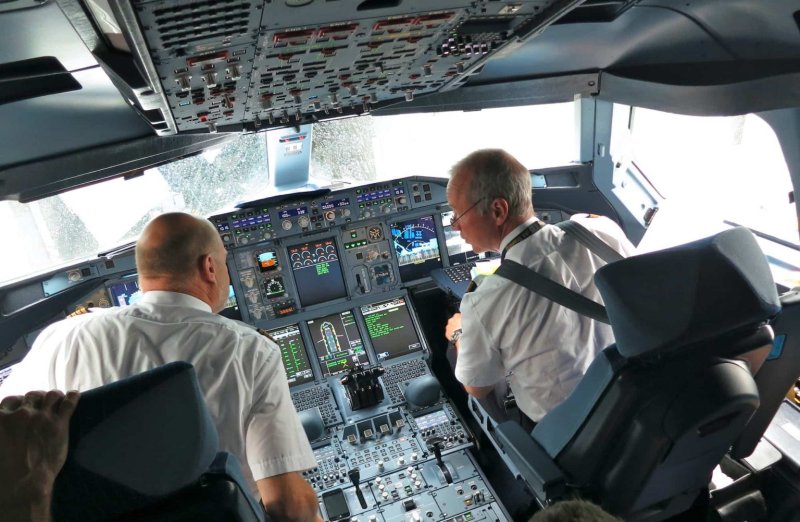 Кабина пилотов Аэробус 380