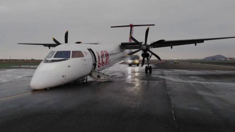 Nose Gear failure