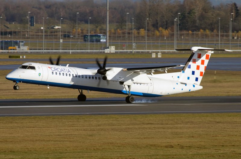Бомбардье q300