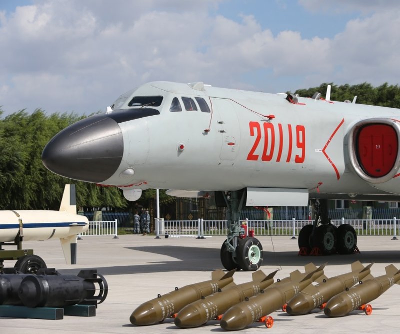 Китайский бомбардировщик Xian h 6k