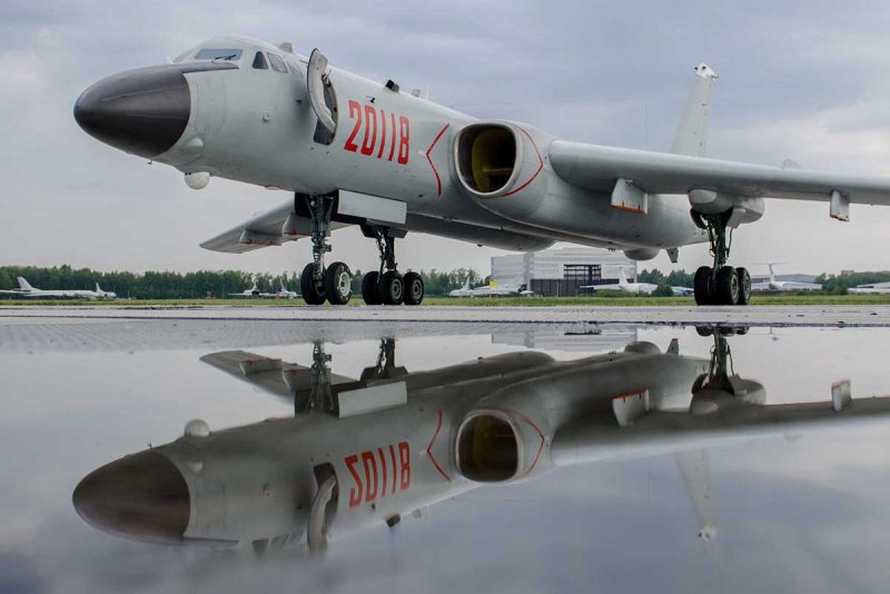 Китайский бомбардировщик Xian h 6k