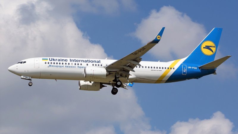 Боинг 737-800 МАУ Тегеран
