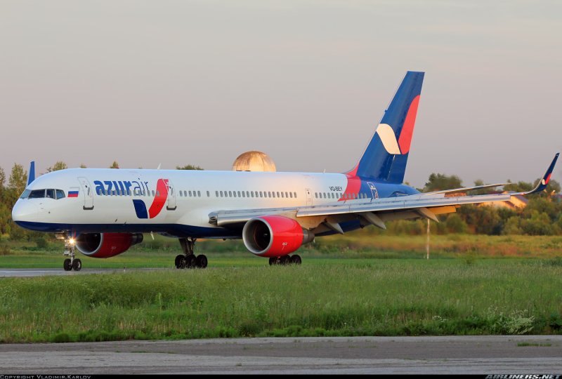 Boeing 757 Azur