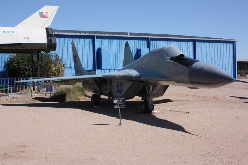 Mig 28
