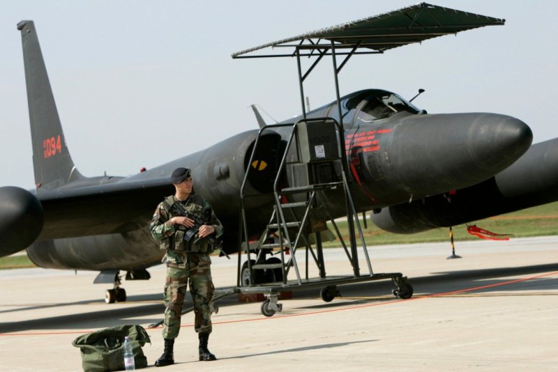 U-2 самолет разведчик