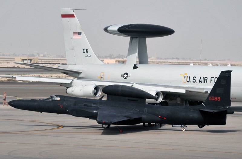 U-2 самолёт