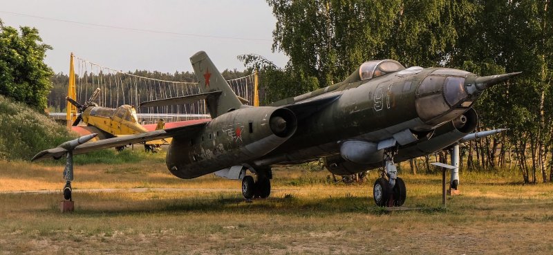 Яковлев як-28
