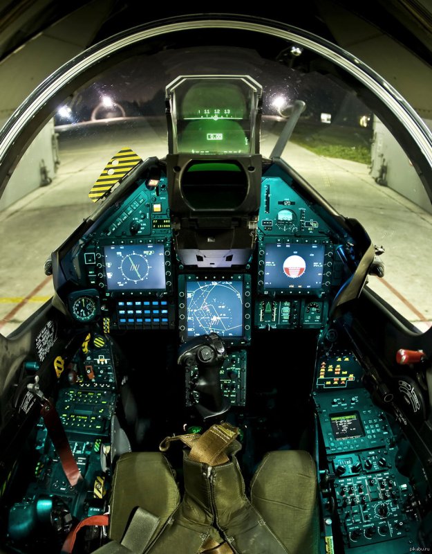Mirage 2000 Cockpit